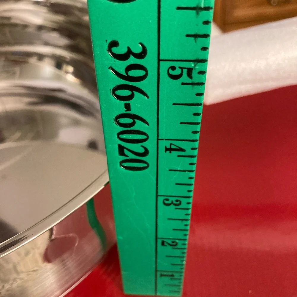 NIB Parini Signature Series Stainless Steel 9.5